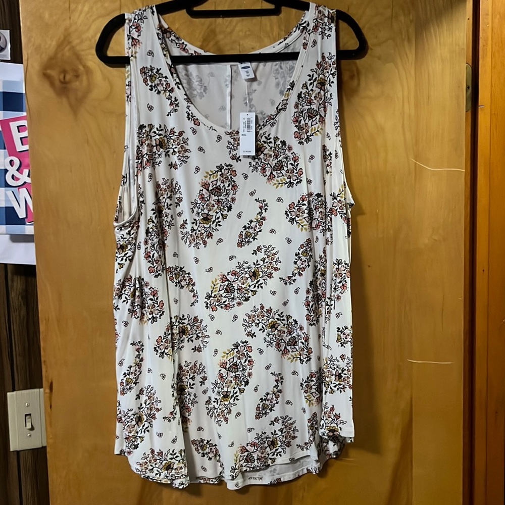 Old Navy Luxe Tank, Size XXL, new with tags